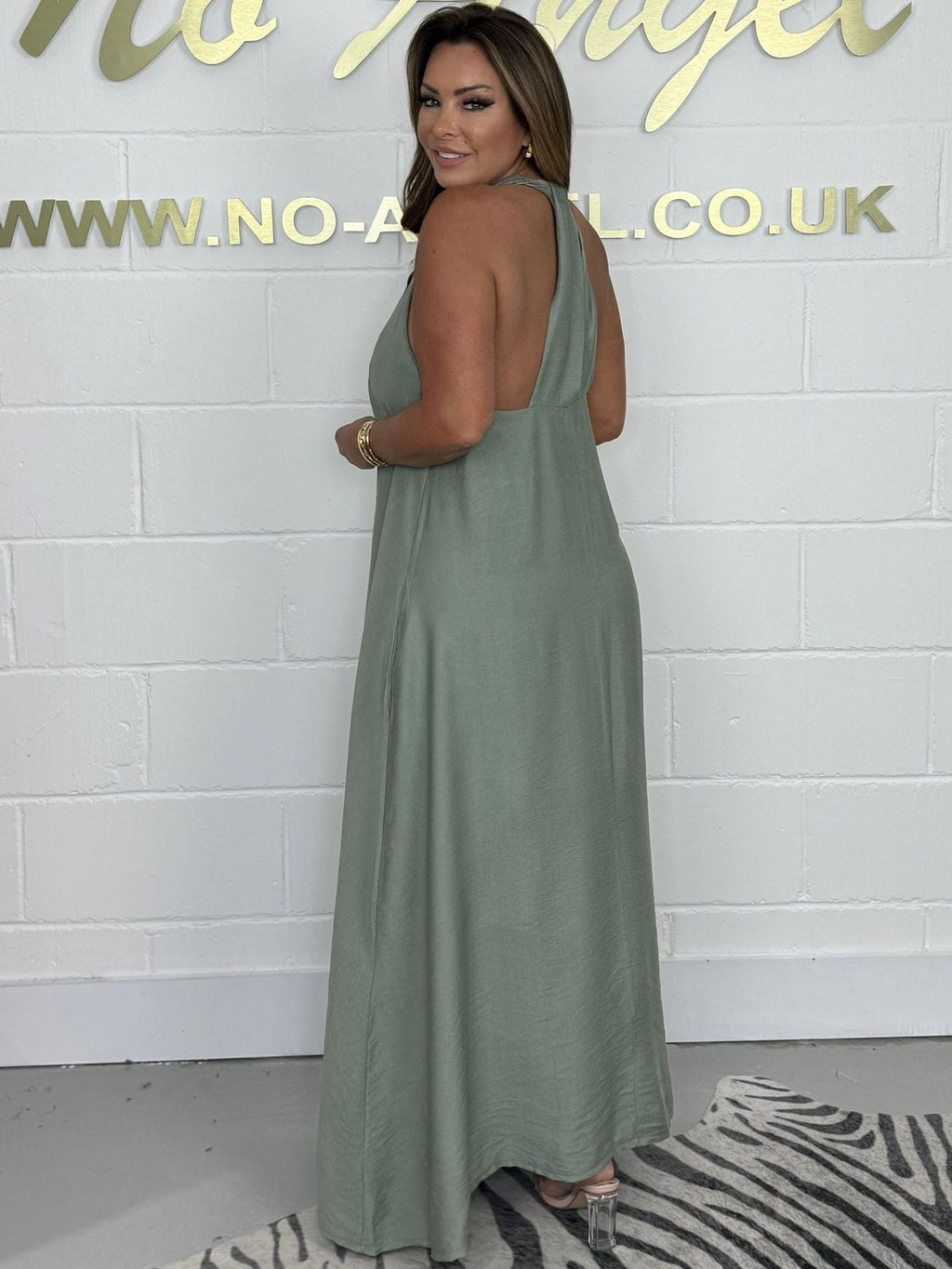 Women's Flowy T-Back Maxi Dress by Cefactum.com