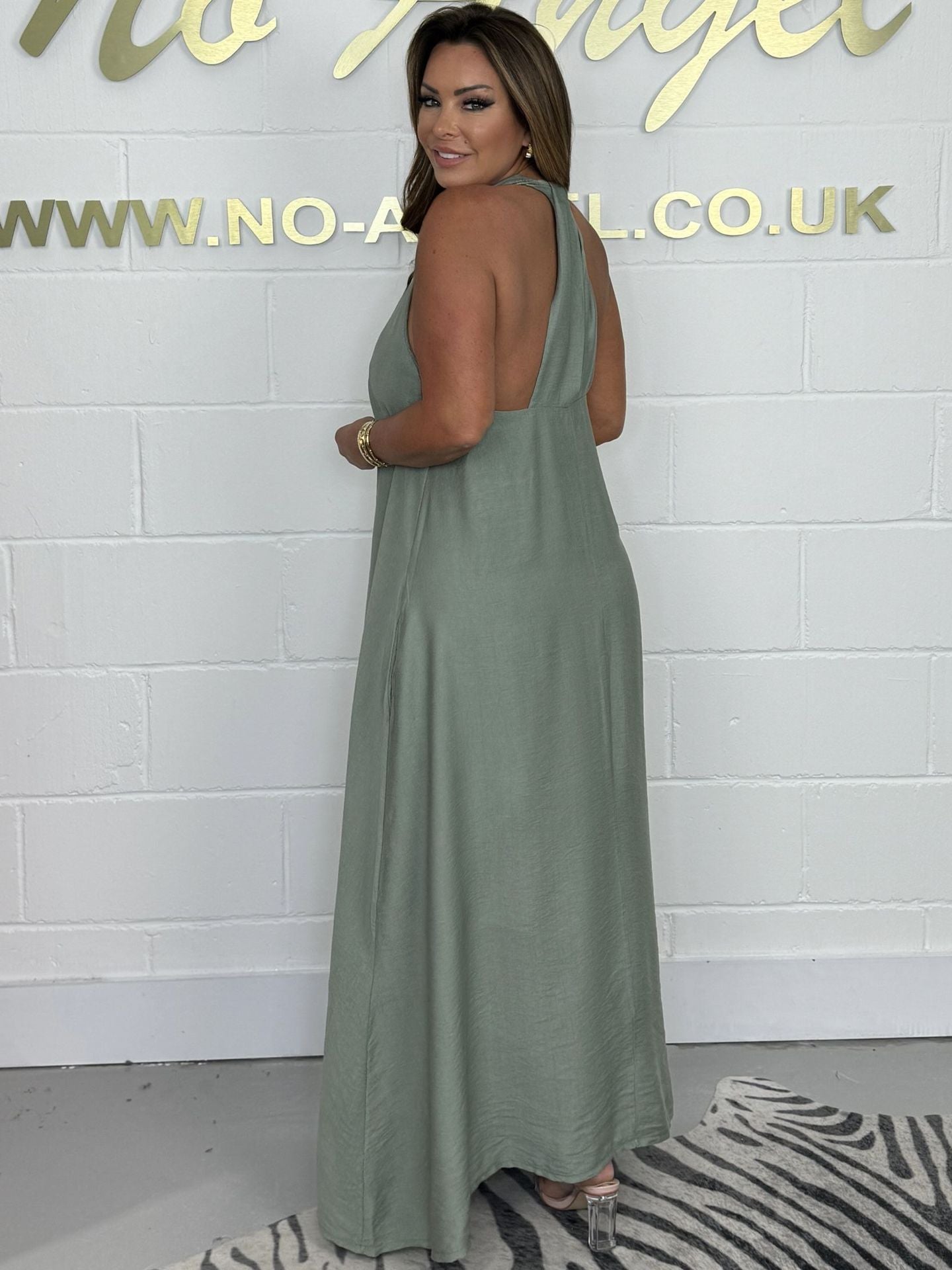 Women's Flowy T-Back Maxi Dress by Cefactum.com