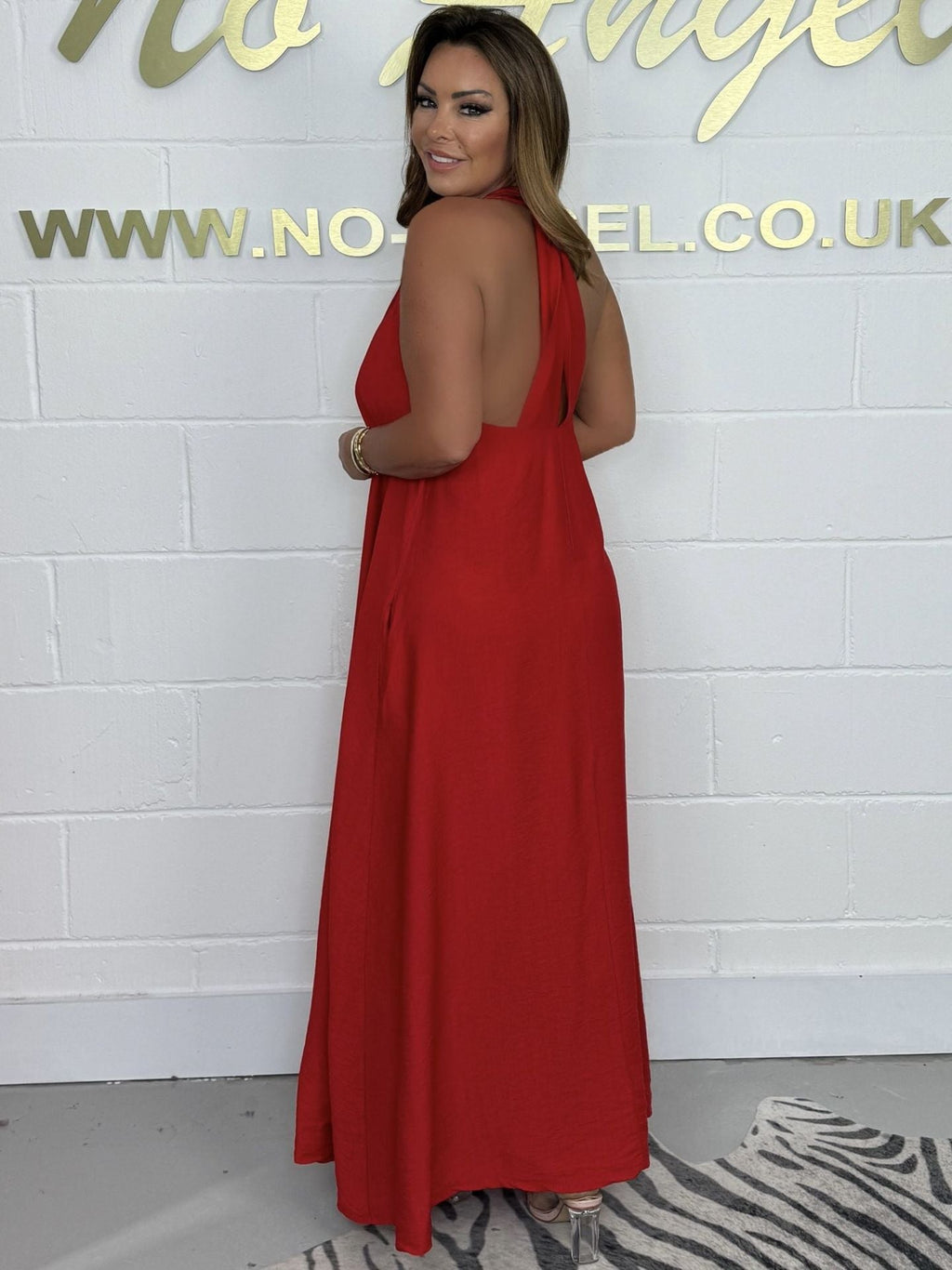 Women's Flowy T-Back Maxi Dress by Cefactum.com